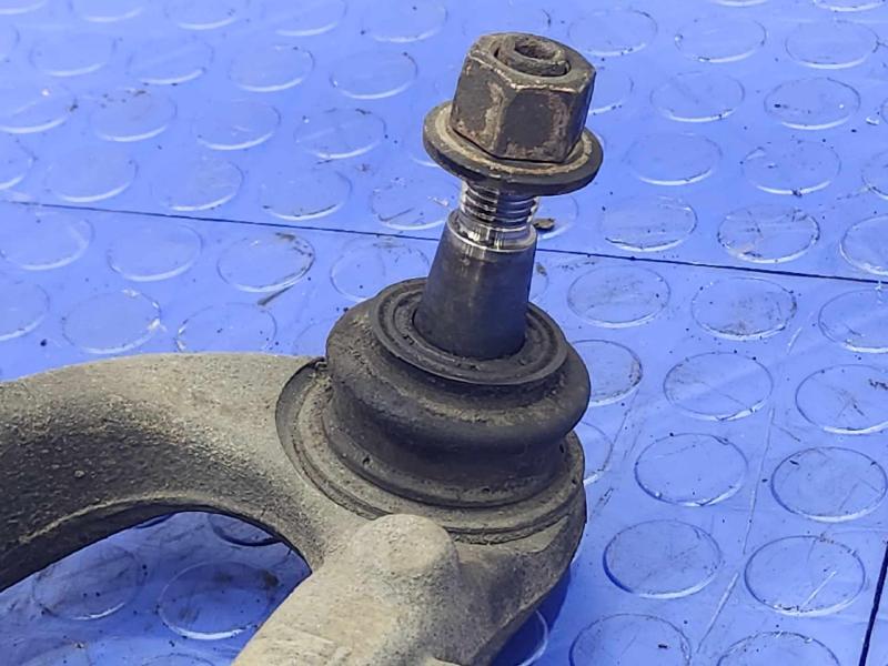 2007 Cadillac Escalade ESV Lower Control Arm Front