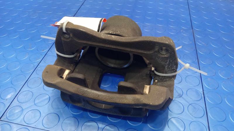 2017 Kia Sorento Caliper
