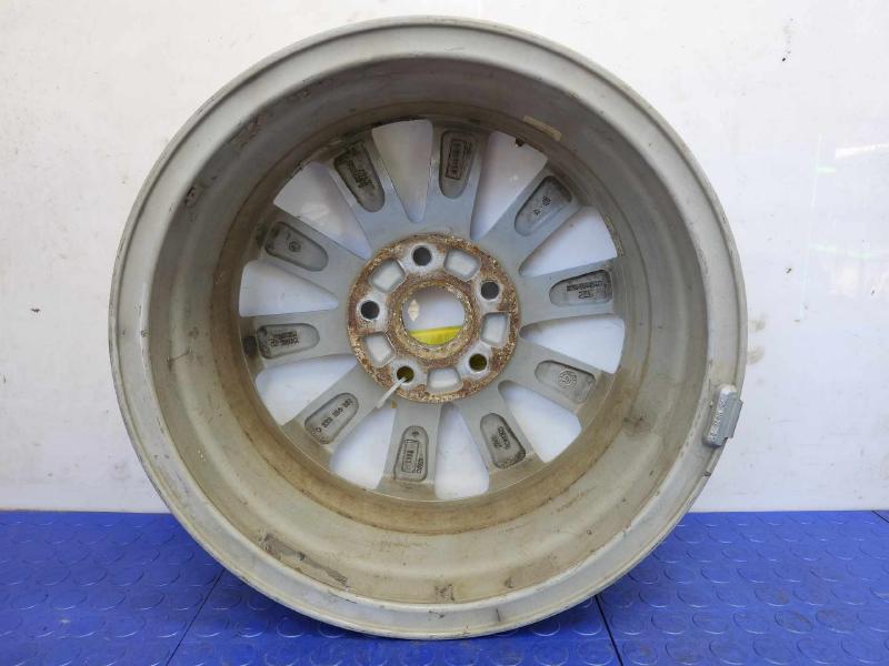 2013 Volkswagen Jetta Wheel