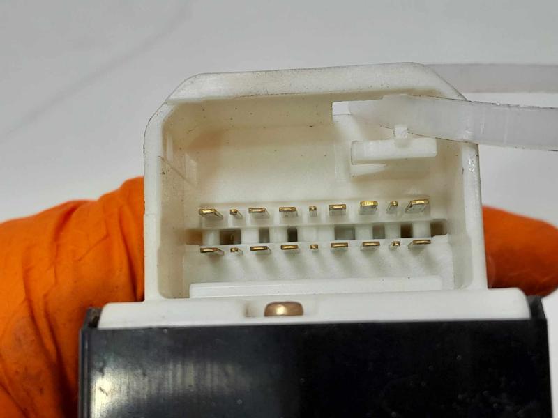 2002 Toyota RAV4 Door Switch Front