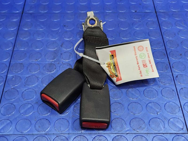 2010 Dodge Challenger Rear Seat Belt