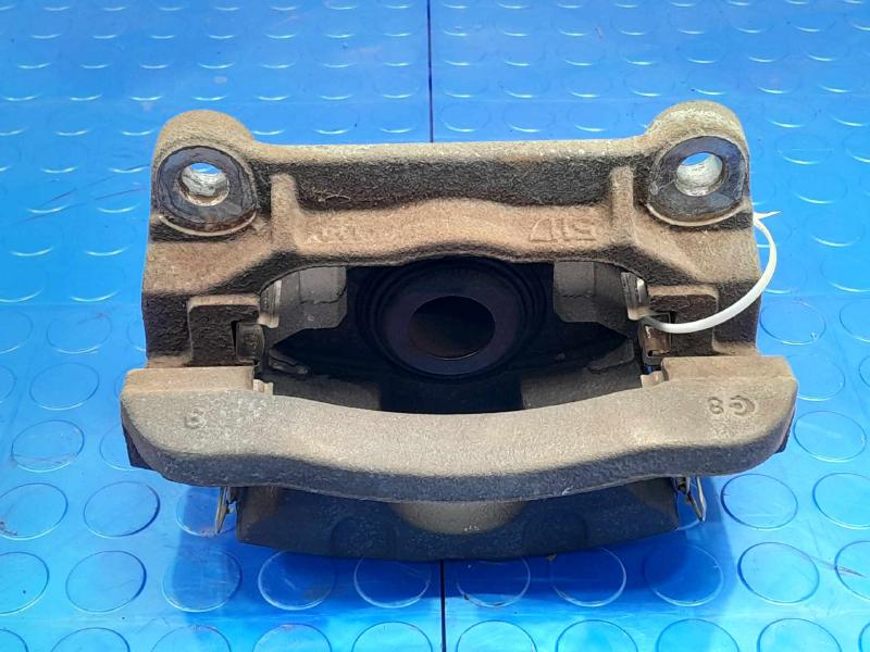 2019 Nissan Titan Caliper