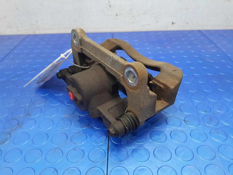 2019 Nissan Titan Caliper
