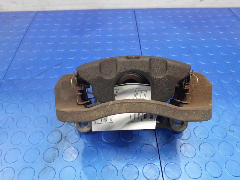 2019 Nissan Titan Caliper