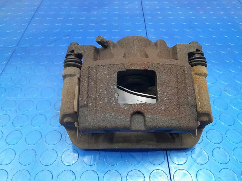 2019 Nissan Titan Caliper