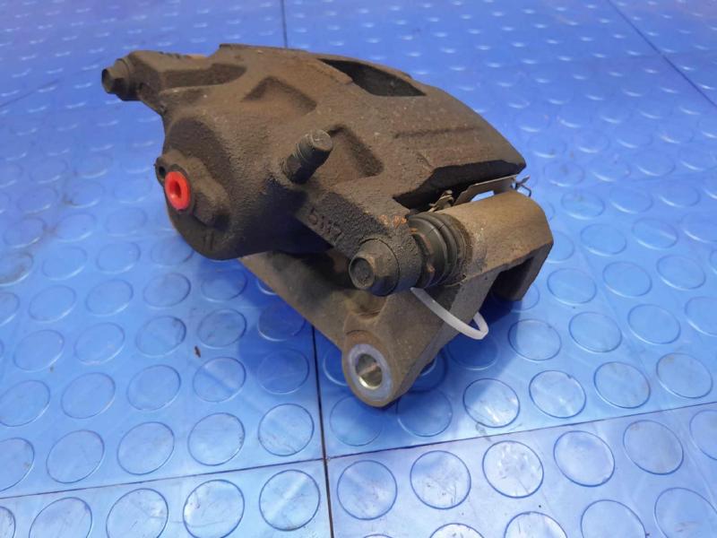2019 Nissan Titan Caliper