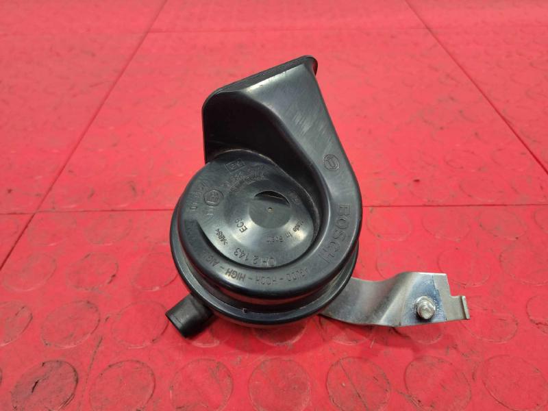 2004-2006 BMW X3 E83 High Note Horn Assembly Genuine OEM 61333403281