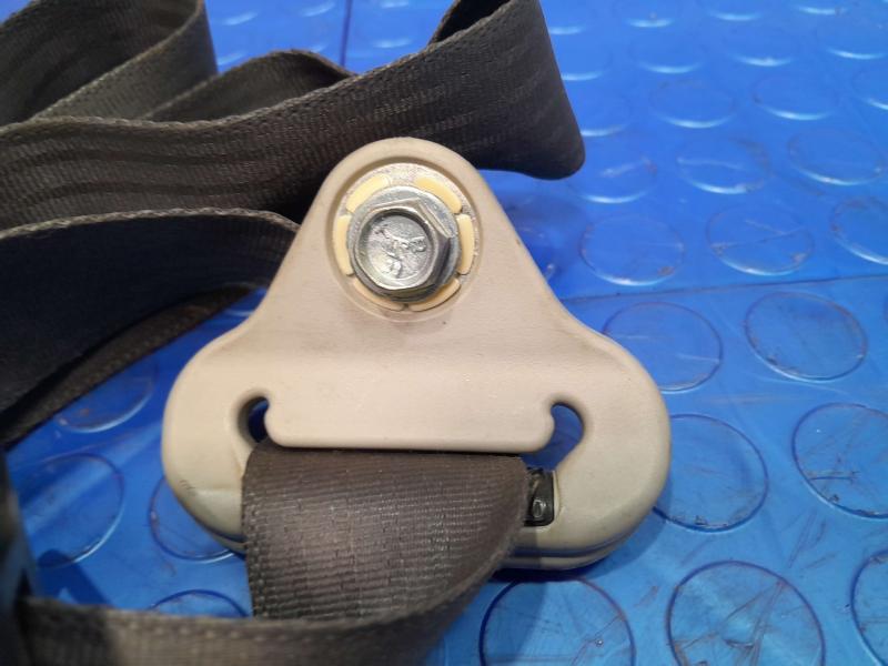 2011 Subaru Forester Front Seat Belt