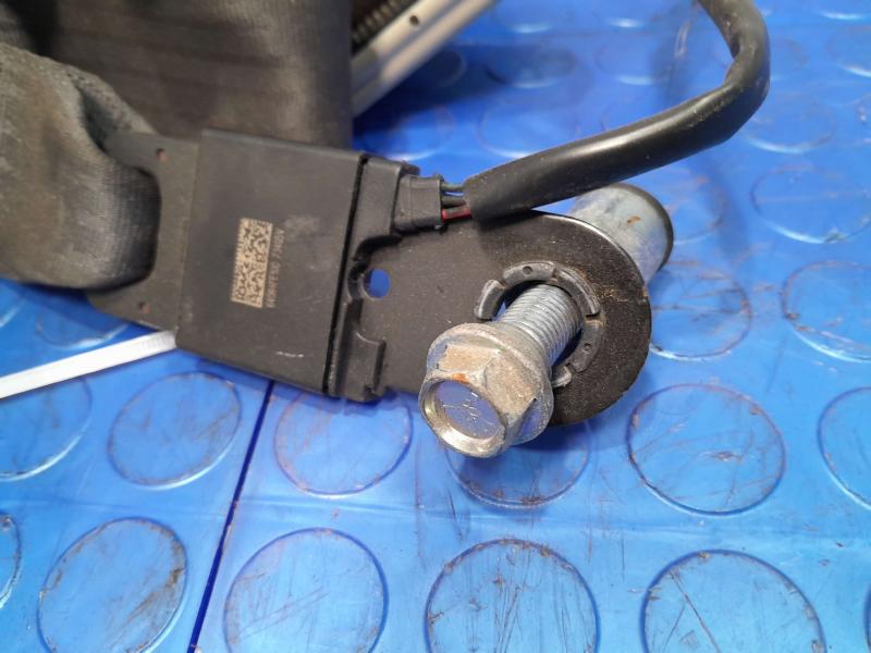 2011 Subaru Forester Front Seat Belt