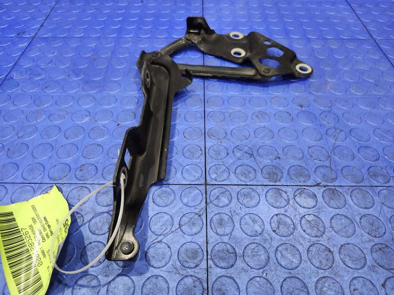 2016 Cadillac ATS Hood Hinge