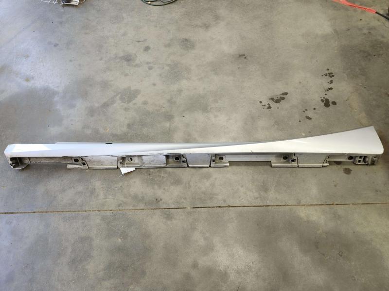 2014 Lexus IS 250 Rocker Moulding