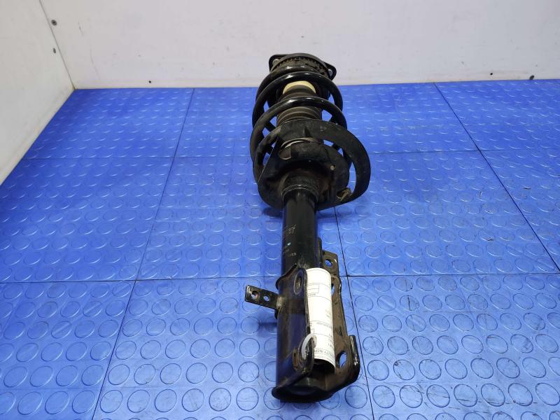 2014 Dodge Journey Strut Assembly