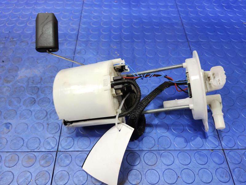 2018-2019 GMC Terrain FWD Tank Mounted Fuel Pump Assembly OEM 84493008