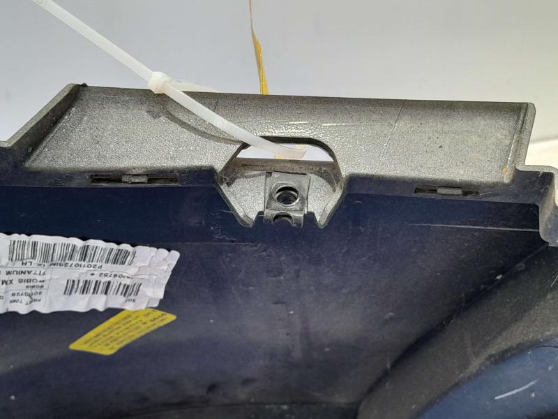 2012 Kia Sorento Bumper Tip