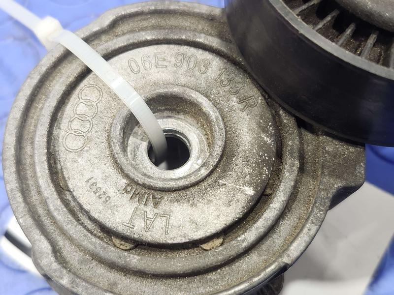 2014 Audi A7 Engine Belt Tensioner