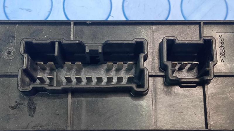 2015 Nissan Rogue Door Switch Front