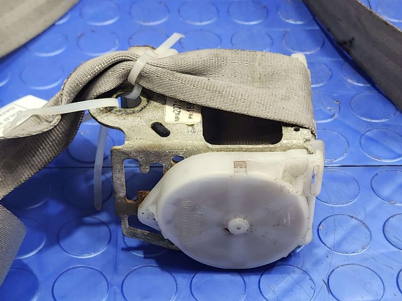 2002 Dodge Ram 1500 Rear Seat Belt