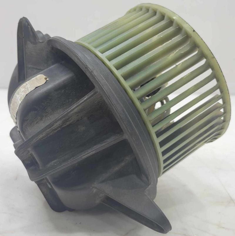 1997 - 1999 Jeep Wrangler AC Heater Blower Motor Assembly OEM 04864952