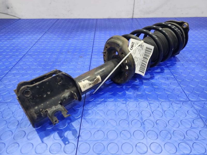 2020 Jeep Renegade Strut Assembly
