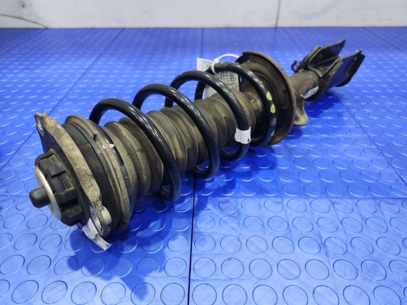 2020 Jeep Renegade Strut Assembly