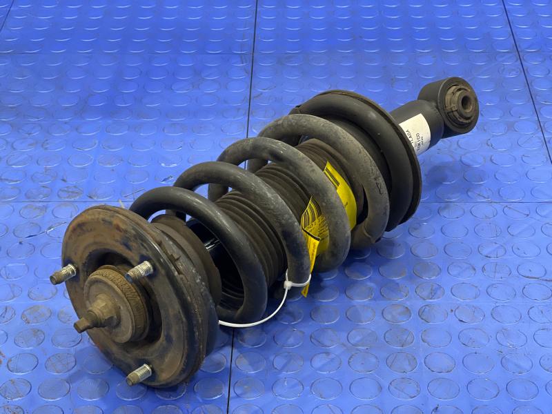 2014 Infiniti QX80 Strut Assembly