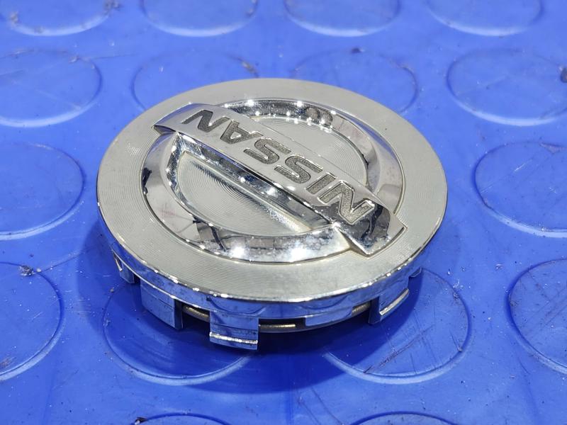 2018 Nissan Maxima Center Cap