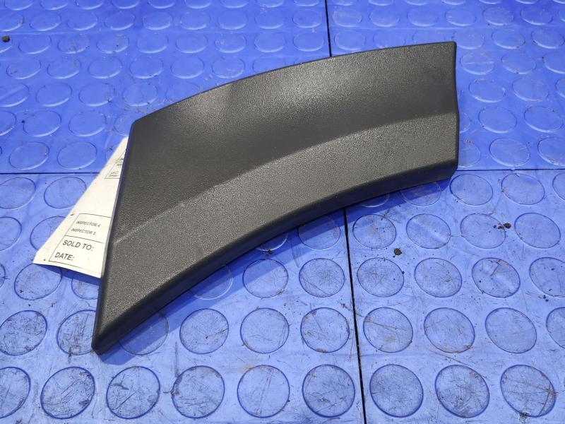 2012 Mercedes Sprinter Fender Moulding