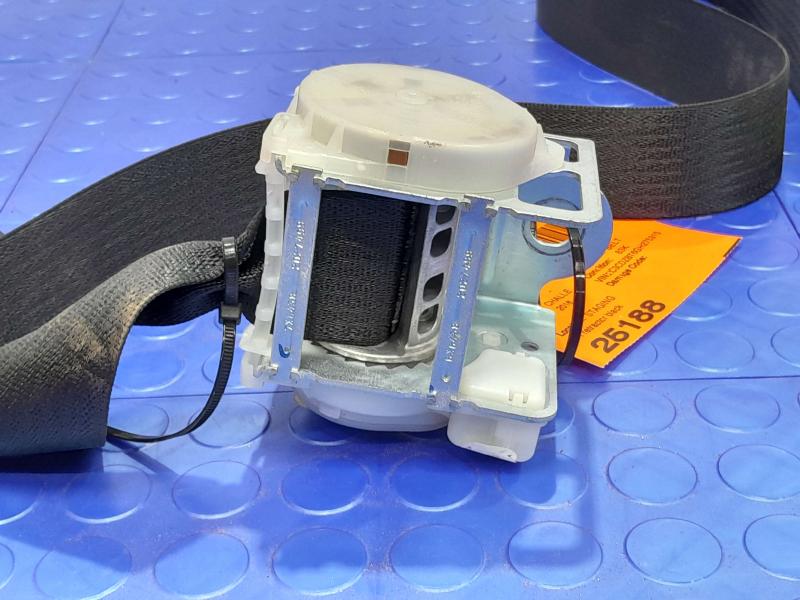 2016 Dodge Challenger Rear Seat Belt