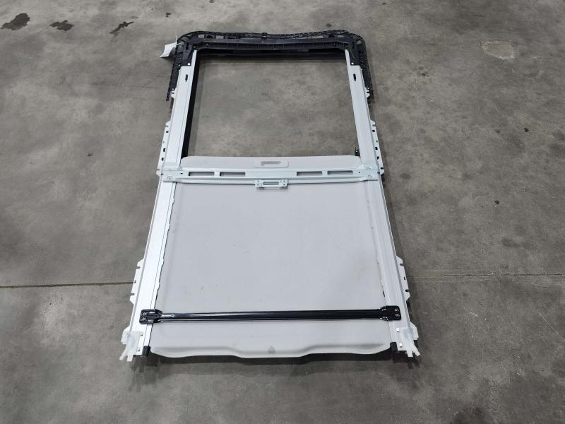 2015 Subaru Forester Roof Glass (Glass Only)