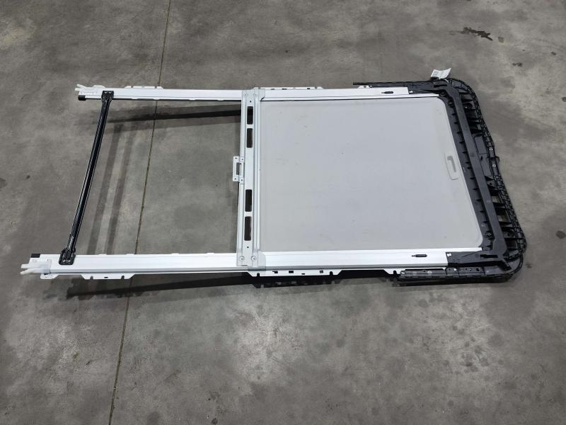 2015 Subaru Forester Roof Glass (Glass Only)
