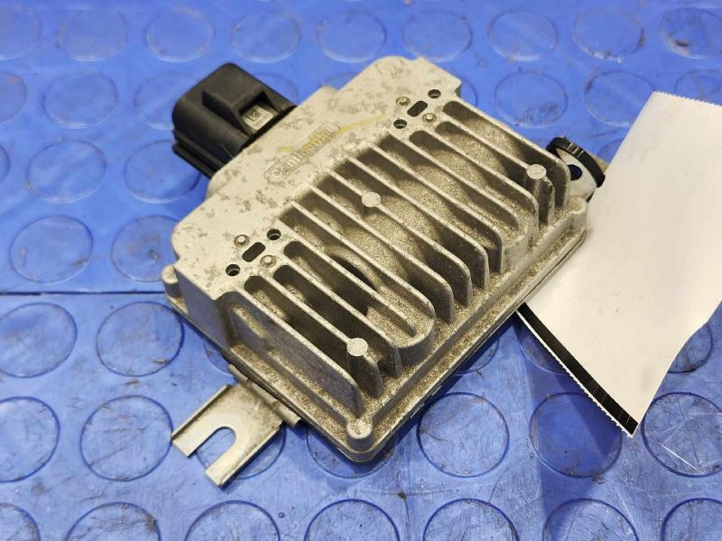 2008-2012 Land Rover LR2 Fuel Pump Control Module Genuine OEM Part 6G9N9D372AC