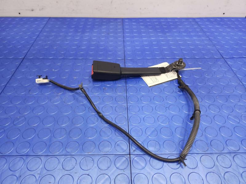 2013 Infiniti FX35 Front Seat Belt