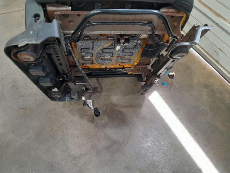 2008 Chevrolet Silverado 1500 Front Seat