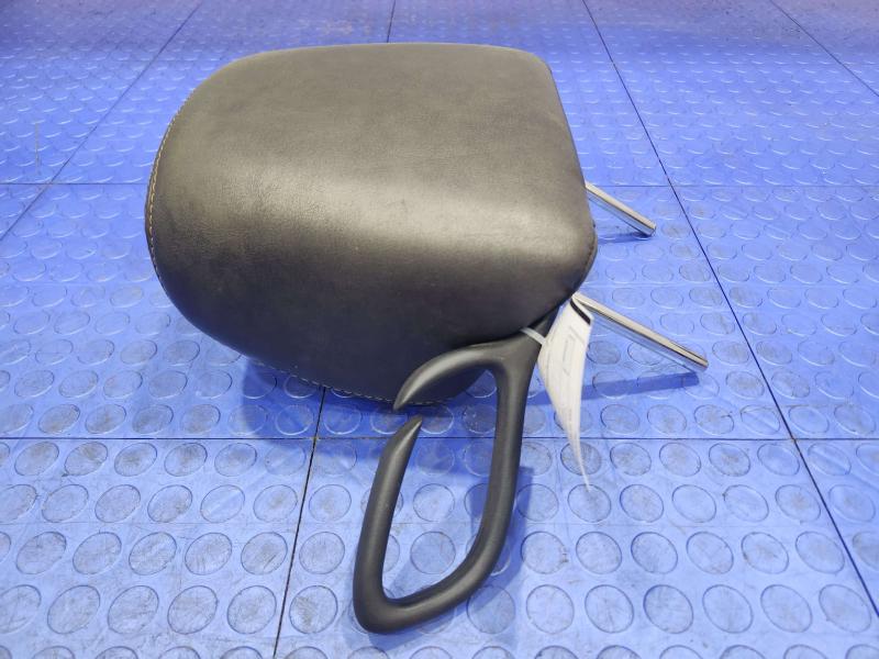 2014 Dodge Challenger Headrest