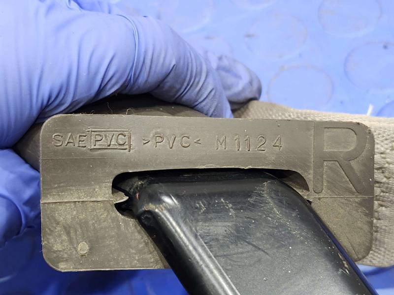 2003 Subaru Legacy Rear Seat Belt