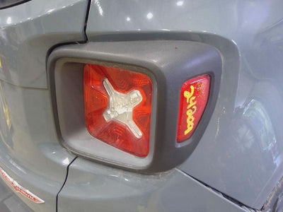 2015 Jeep Renegade Tail Light Assembly