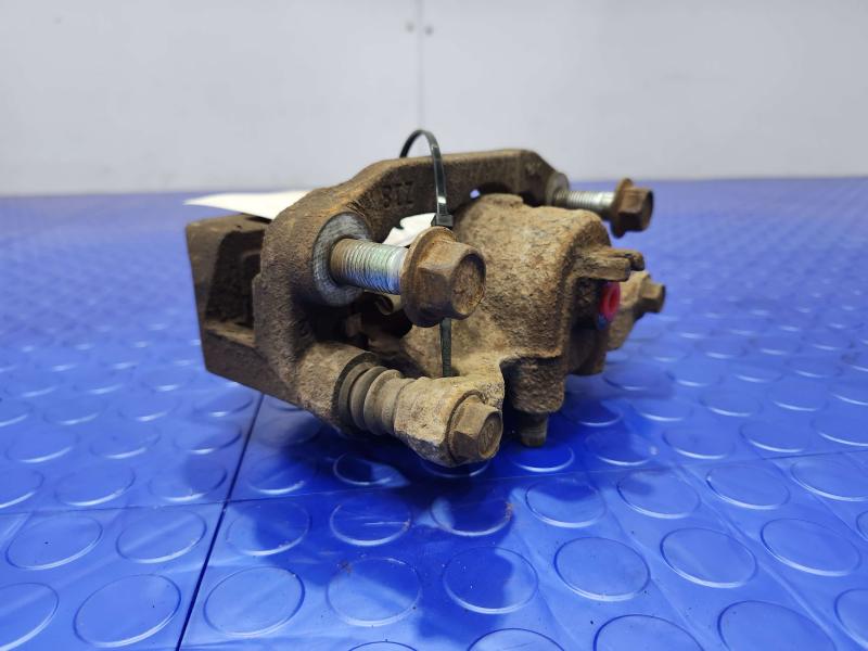 2011 Infiniti QX56 Caliper