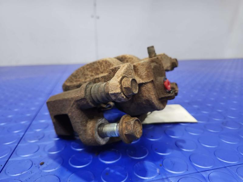2011 Infiniti QX56 Caliper
