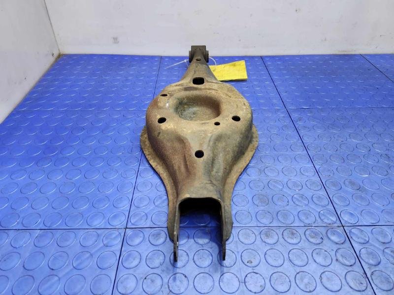 2013 Ford Taurus Lower Control Arm Rr