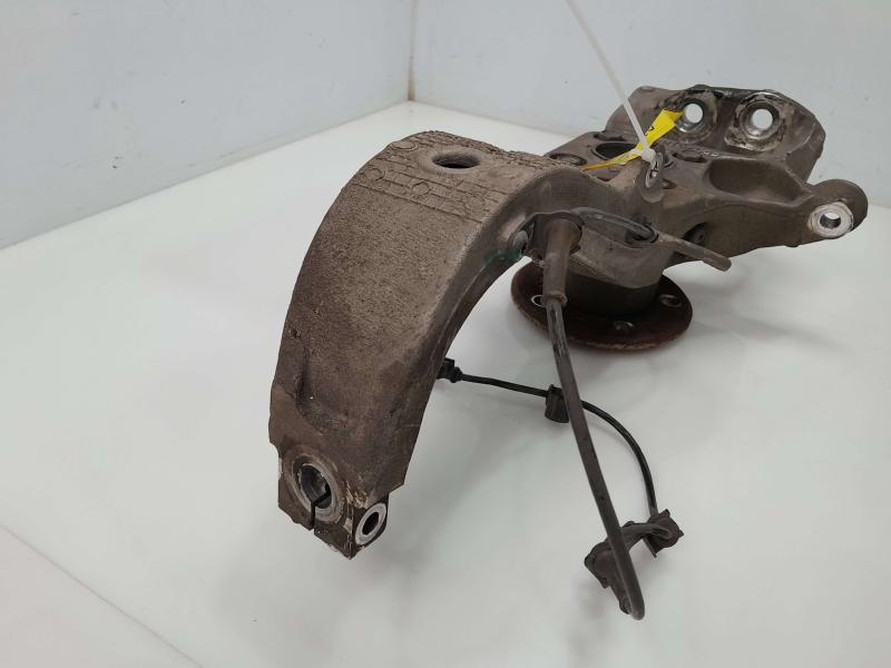 2013 Tesla Model S Spindle Knuckle Front