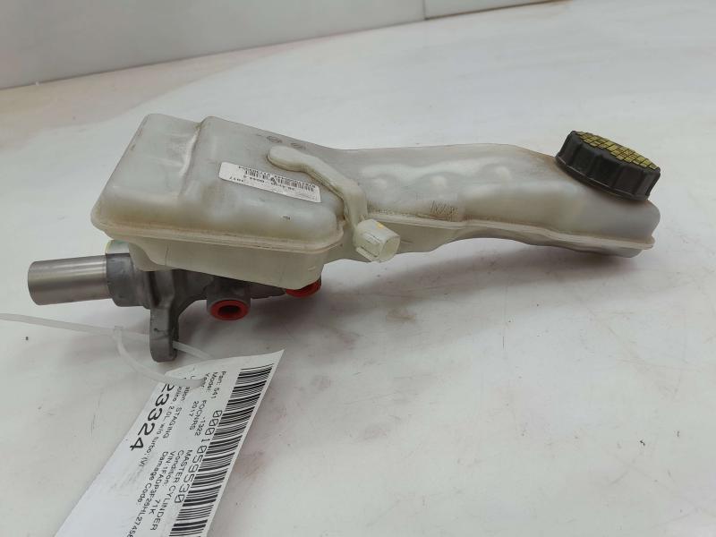2013 - 2019 Ford Escape Brake Master Cylinder Assembly OEM EV6Z2140A