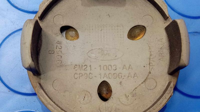 2013 Ford Escape Center Cap