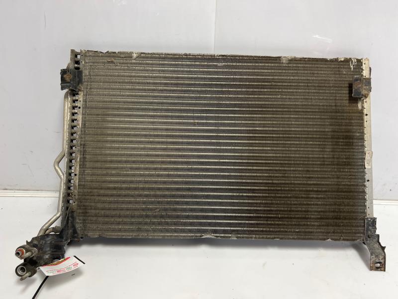 2007 Ford Crown Victoria Condenser