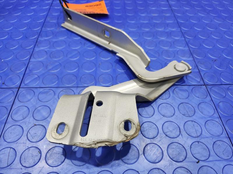 2016 Volkswagen Jetta Hood Hinge