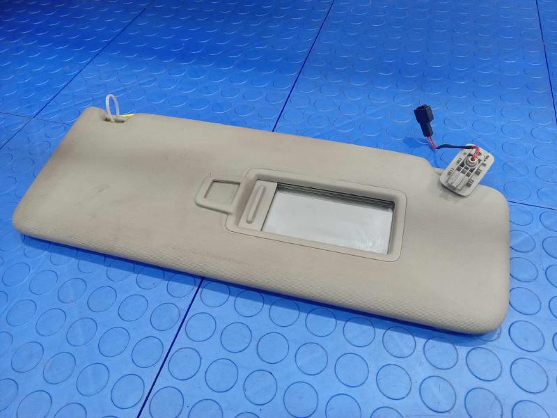 2018-2023 Volkswagen Atlas Sun Visor Right Passenger Side Gray OEM 3CN857552E3H8,RH
