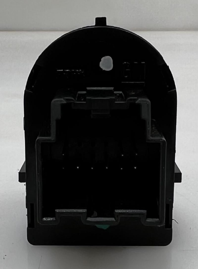 2016 Chevrolet Impala Door Switch Front