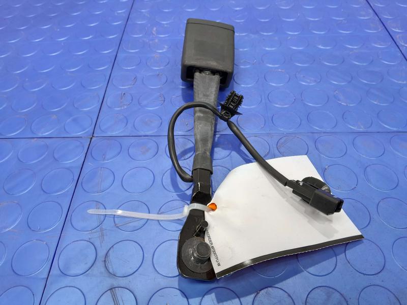 2018 Chevrolet Malibu Front Seat Belt