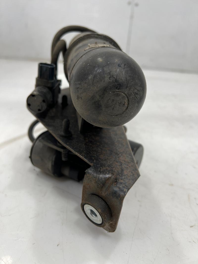 2008 Jaguar XK Vacuum Pump