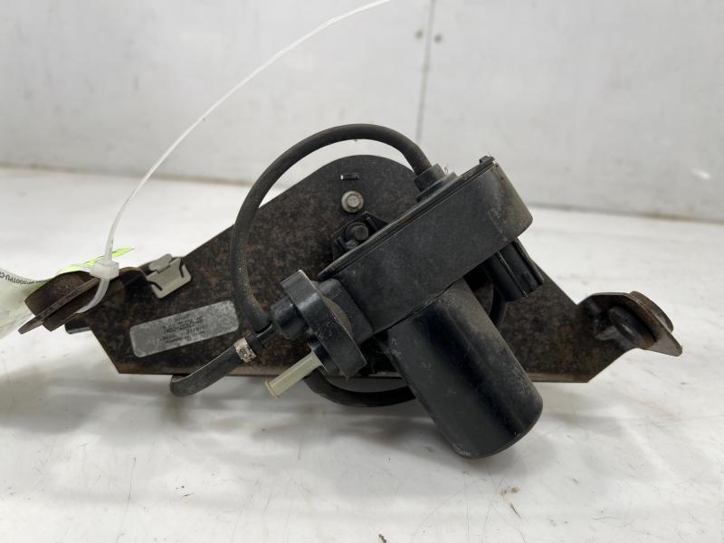 2008 Jaguar XK Vacuum Pump