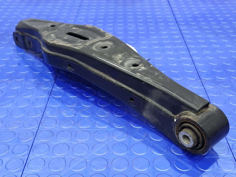 2017 Kia Sorento Lower Control Arm Rr